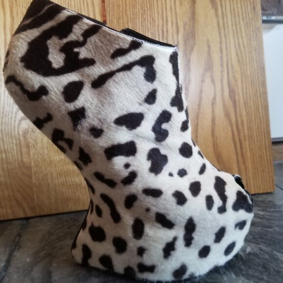 Size 42 Giuseppe Zanotti Lepard Heel-Less Wedge - Picture 14 of 16